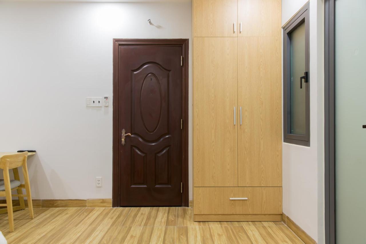 Reddoorz Premium Near E-Town 호텔 호치민 외부 사진