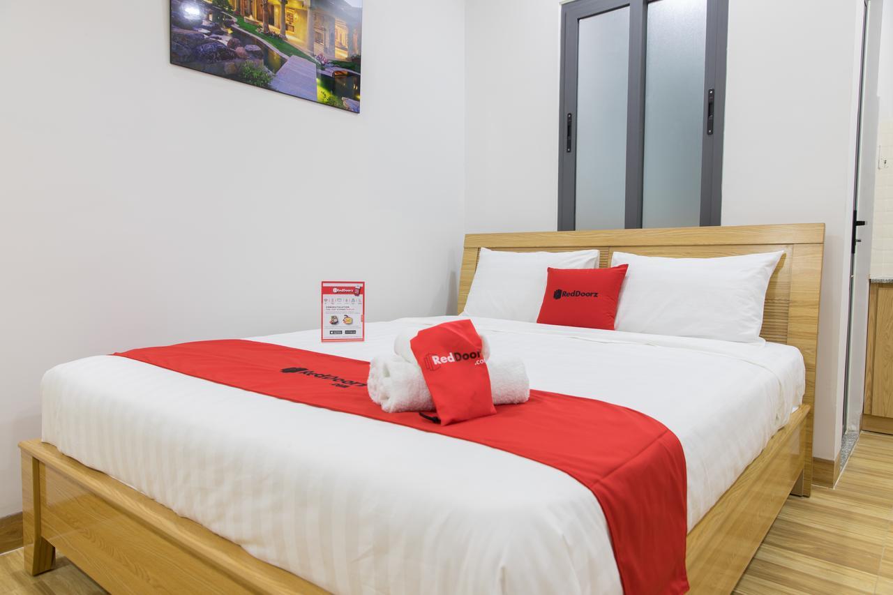 Reddoorz Premium Near E-Town 호텔 호치민 외부 사진
